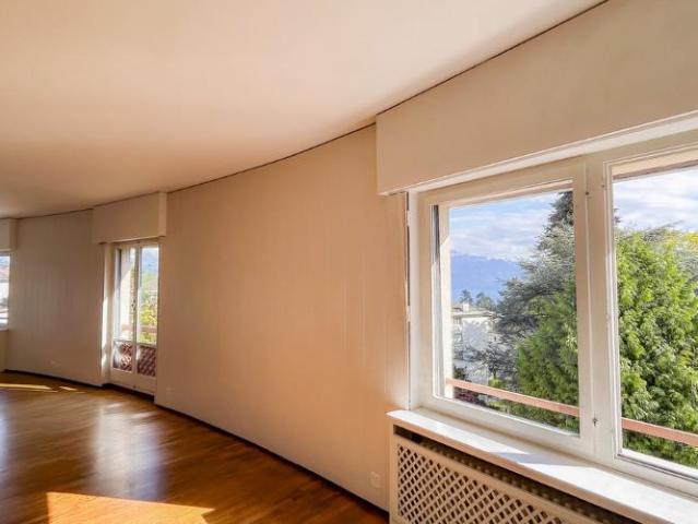 Wohnung kaufen in Pully, Waadt