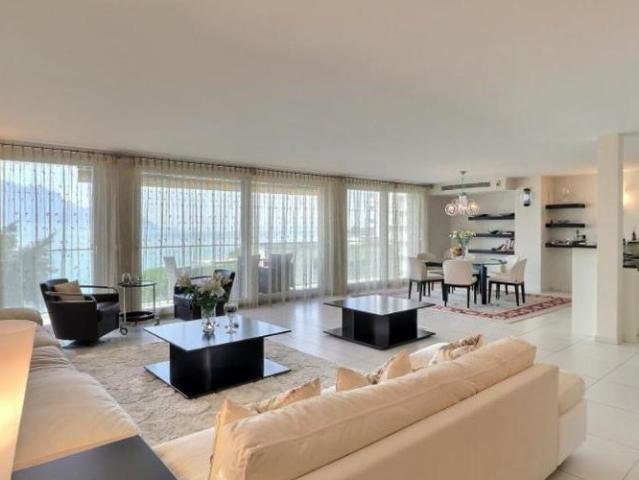 Wohnung kaufen in Chailly-Montreux, Waadt