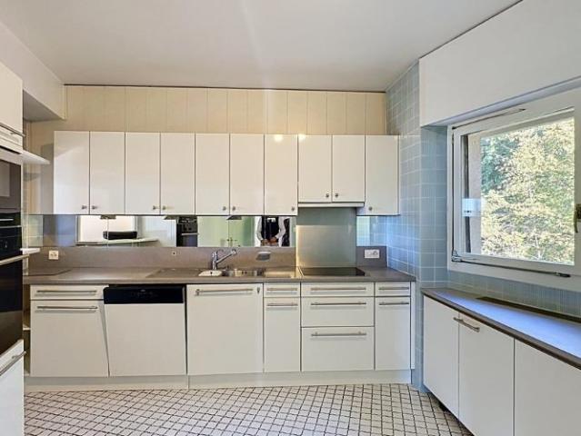 Wohnung kaufen in Pully, District de Lavaux-Oron
