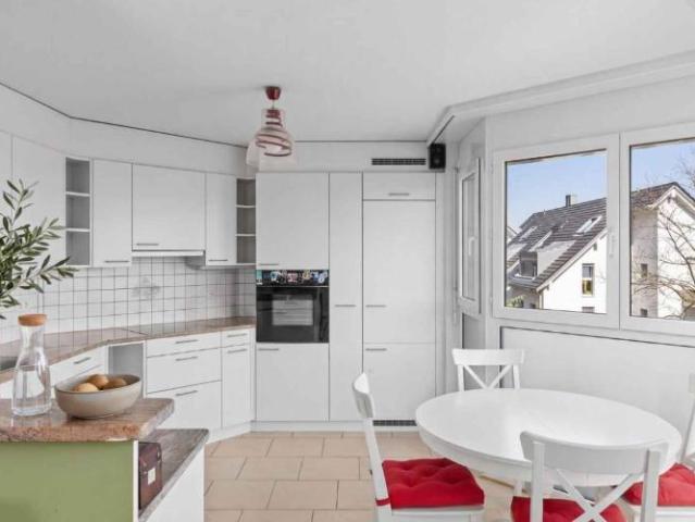 Wohnung kaufen in Gland, Waadt