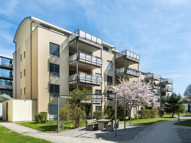 Attikawohnung mieten in Regensdorf, Zürich