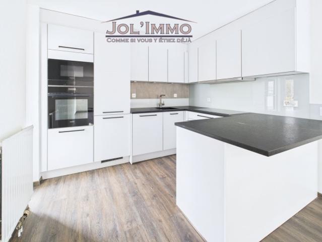 Attikawohnung kaufen in Moutier, Bern