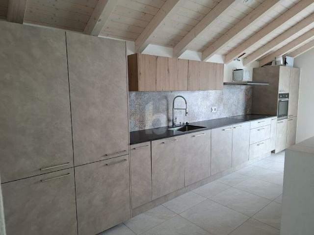 Attikawohnung mieten in Choindez, Courrendlin