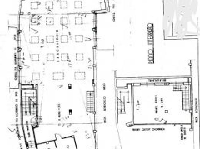 Locale Commerciale in vendita a Alessandria