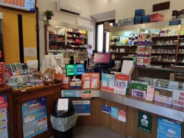 Locale Commerciale in vendita a Rio, Toscana