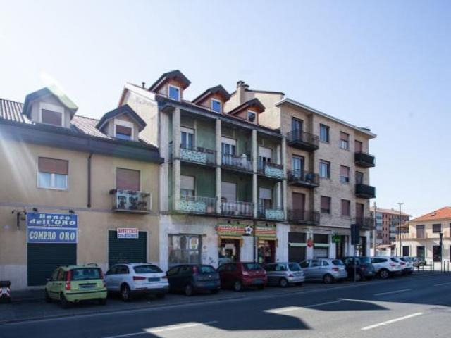 Locale Commerciale in affitto a Piemonte, Torino
