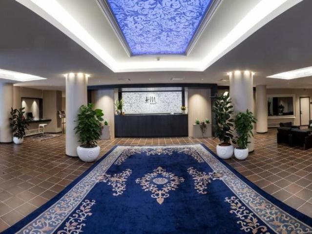 Locale Commerciale in vendita a Firenze