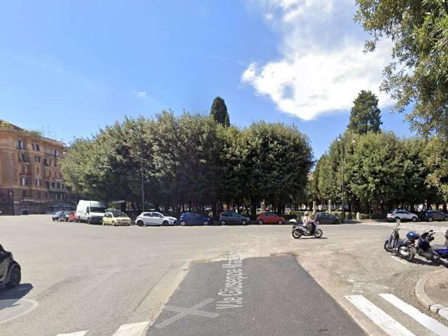 Palazzo in vendita a Municipio Roma I, Roma Capitale