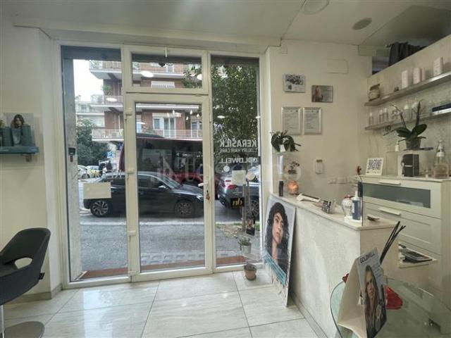 Locale Commerciale in vendita a Municipio Roma XIV, Roma Capitale