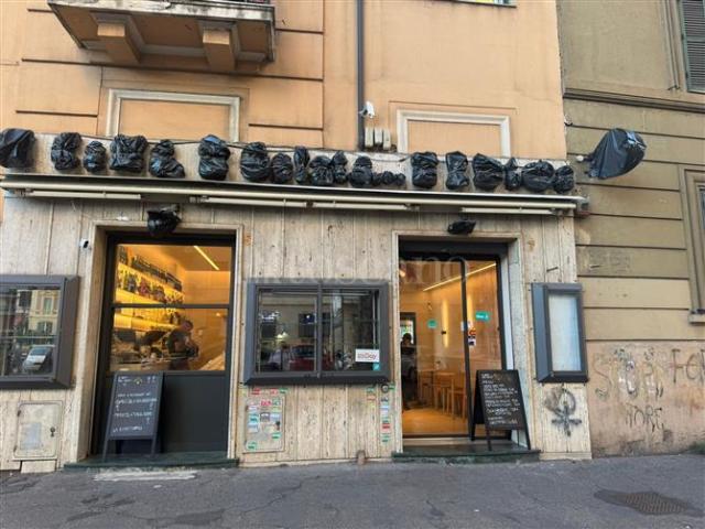 Locale Commerciale in vendita a Municipio Roma II, Roma Capitale