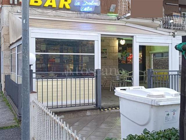 Locale Commerciale in vendita a Monte Compatri, Roma Capitale