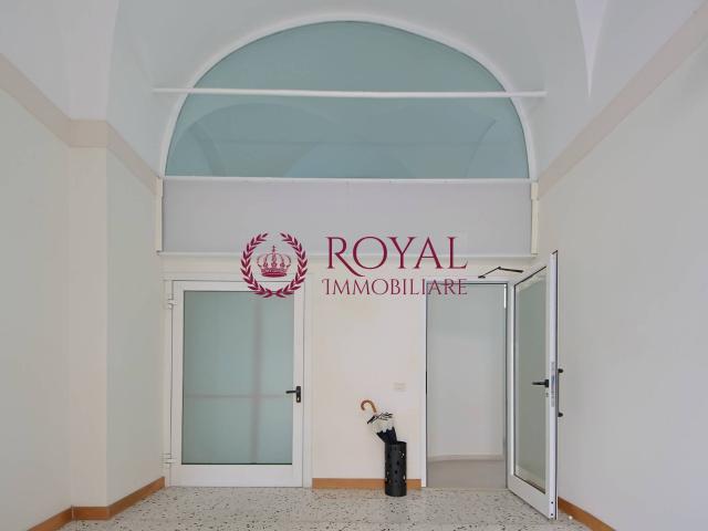 Ufficio in affitto a Livorno