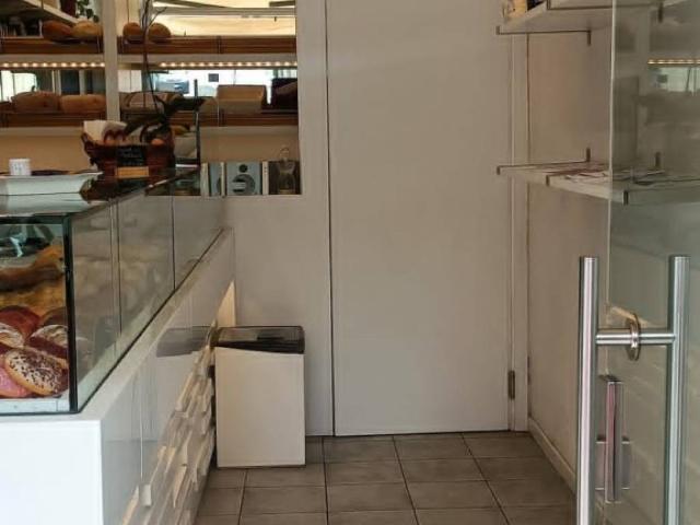 Locale Commerciale in vendita a Casa Nuova, Bagno A Ripoli