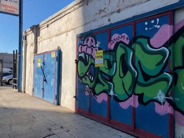 Locale Commerciale in vendita a San Pasquale, Bari