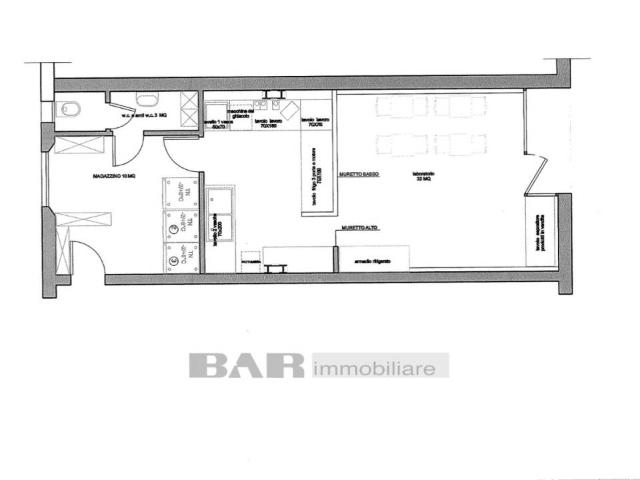 Locale Commerciale in vendita a Santo Stefano, Bologna