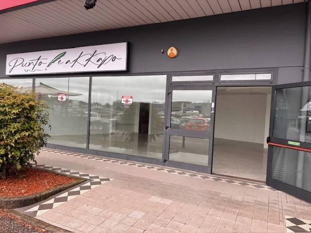Locale Commerciale in vendita a Buttrio, Friuli-Venezia Giulia