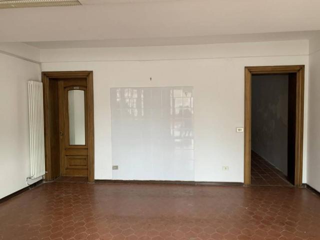 Locale Commerciale in vendita a Unione delle Terre d'Argine, Carpi