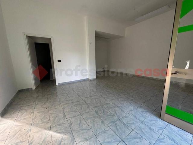 Locale Commerciale in vendita a Foggia