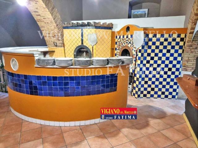 Locale Commerciale in vendita a Puglia, Foggia