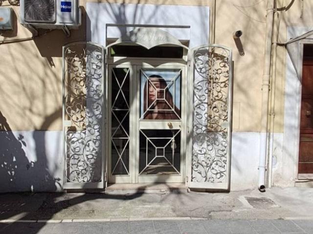 Locale Commerciale in vendita a Puglia, Foggia