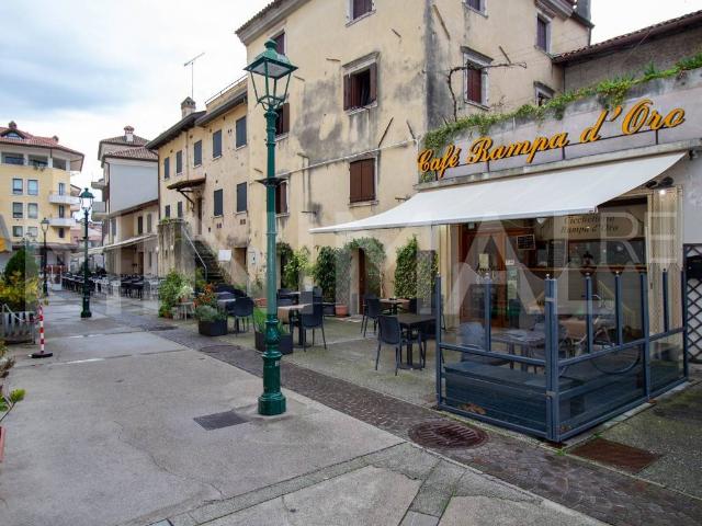 Locale Commerciale in vendita a Grado, Friuli-Venezia Giulia