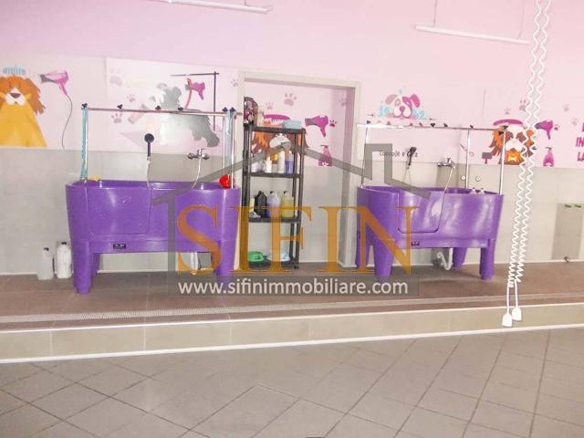 Locale Commerciale in vendita a Terre dell’Ufita, Grottaminarda