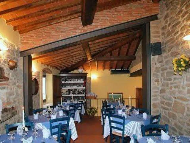 Locale Commerciale in vendita a Loro Ciuffenna, Toscana