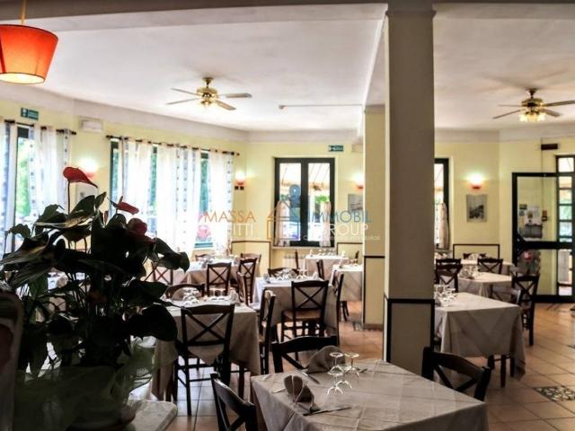 Locale Commerciale in vendita a San Carlo, Marina Di Massa