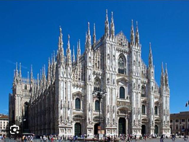 Locale Commerciale in vendita a Municipio 1, Milano