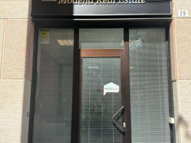 Locale Commerciale in vendita a Musicisti, Modena