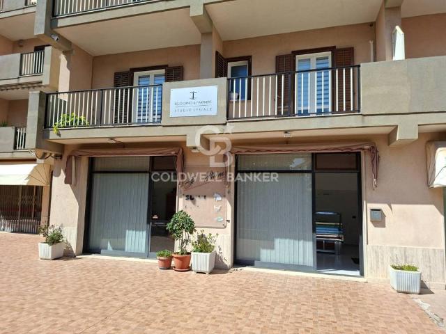 Locale Commerciale in vendita a Sacro Cuore, Marina Di Modica