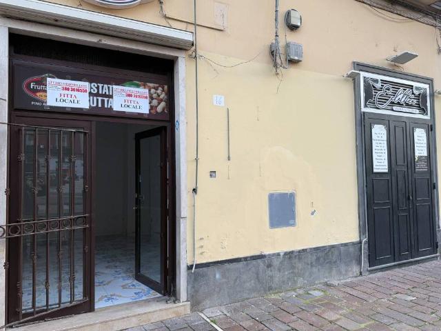 Locale Commerciale in vendita a Municipalità 1, Campania