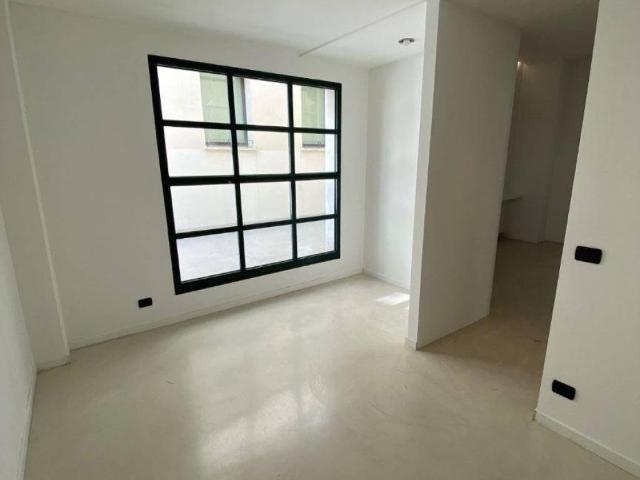 Locale Commerciale in vendita a Padova