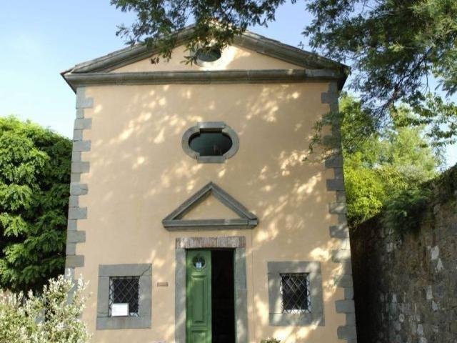 Locale Commerciale in vendita a Unione dei comuni Media Valle del Serchio, Pescaglia