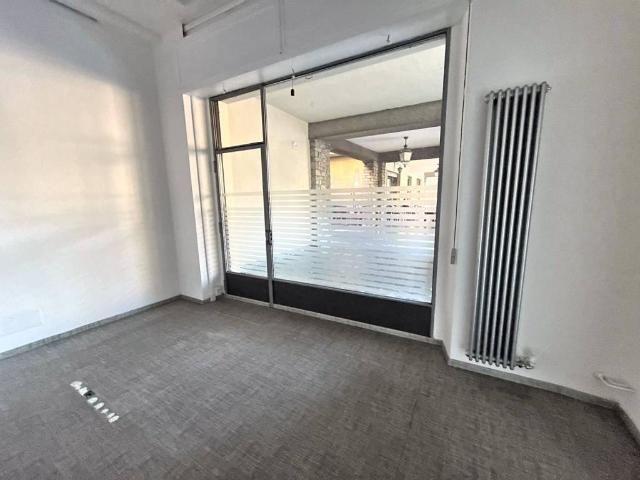 Locale Commerciale in vendita a Ronc-Cretaz, Pont-Saint-Martin