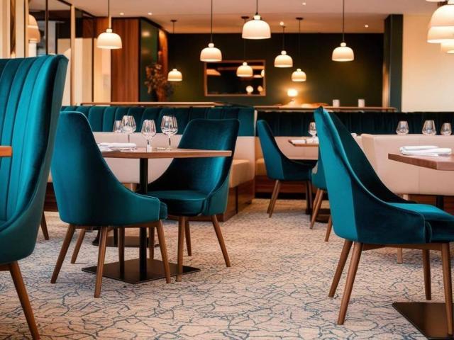 Locale Commerciale in vendita a Pontedera, Toscana
