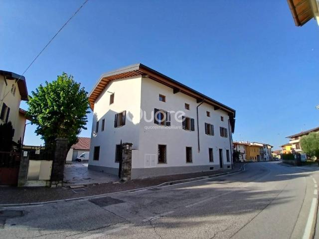 Locale Commerciale in vendita a Povoletto, Friuli-Venezia Giulia