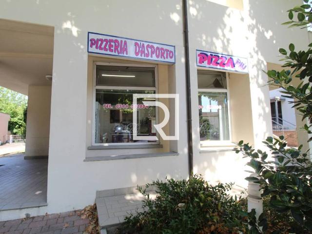 Locale Commerciale in vendita a Russi, Reggio Emilia