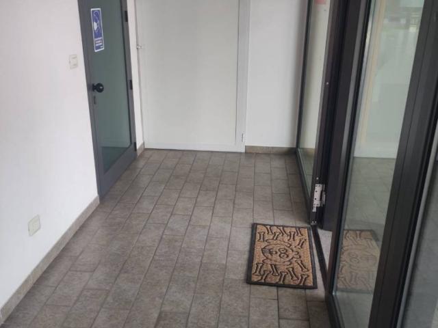 Locale Commerciale in vendita a Piemonte, Biella