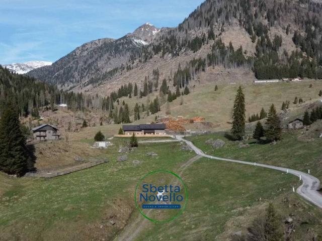 Locale Commerciale in vendita a Comunità Valsugana e Tesino, Telve Di Valsugana