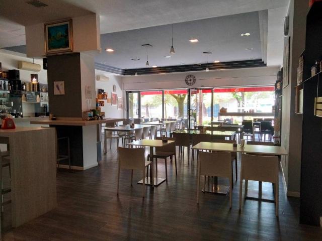 Locale Commerciale in vendita a Colle, Trescore Balneario