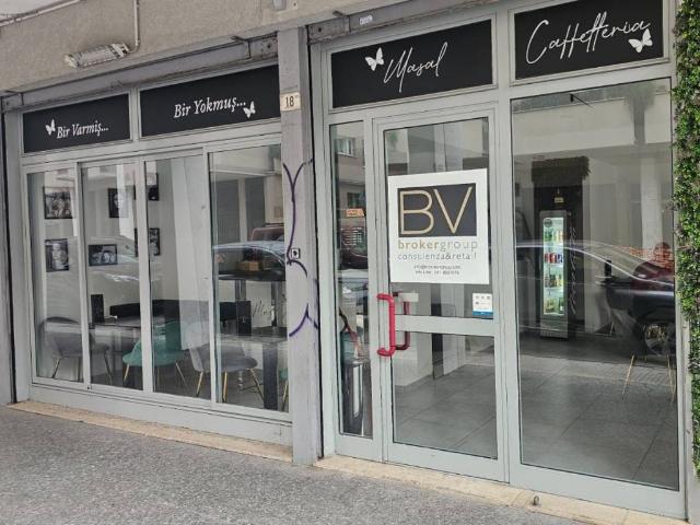 Locale Commerciale in vendita a Mestre-Carpenedo, Venezia