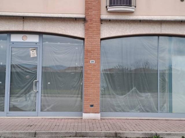 Locale Commerciale in vendita a Villaverla, Veneto