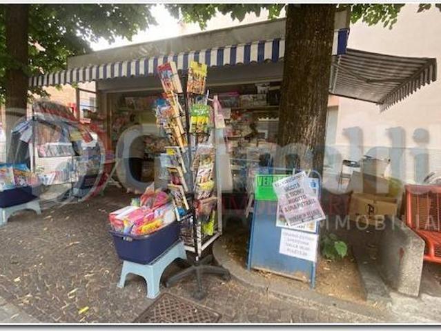 Locale Commerciale in vendita a Abbiategrasso, Lombardia