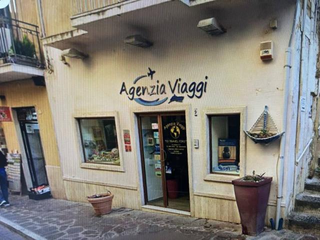 Locale Commerciale in vendita a Sottogas, Agrigento