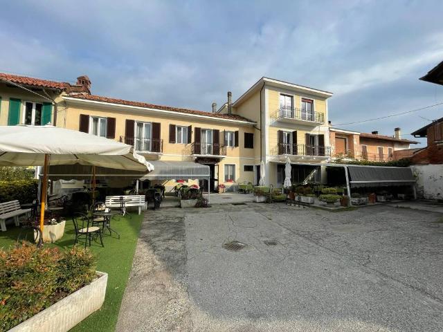 Locale Commerciale in vendita a Piemonte, Asti