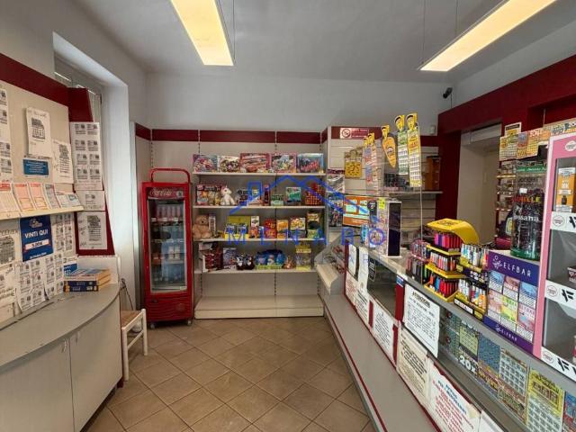 Locale Commerciale in vendita a Piemonte, Alessandria