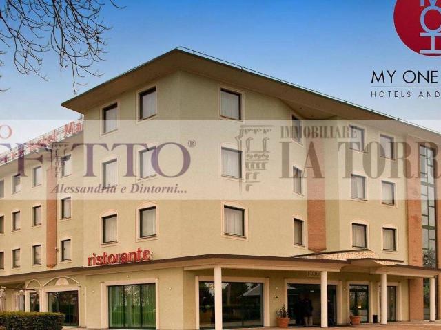 Locale Commerciale in vendita a Piemonte, Alessandria