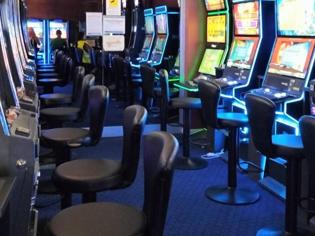 Locale Commerciale in vendita a Piemonte, Alessandria