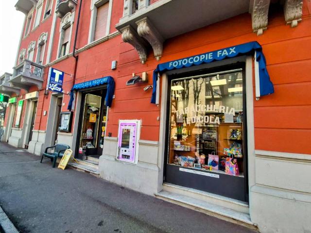 Locale Commerciale in vendita a Piemonte, Alessandria